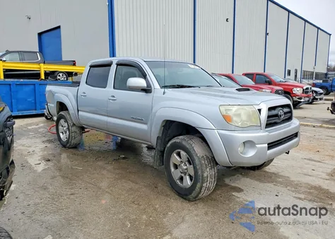 2005 Toyota Tacoma Double Cab из США, поврежденный, VIN 5TELU42N65Z026532